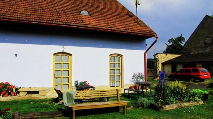 Dvur V Borovne Lägenhet Borovná Exteriör bild